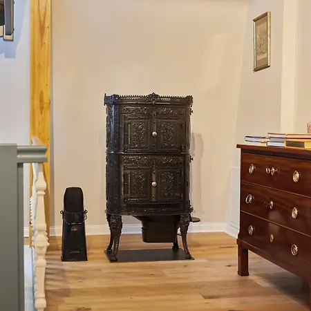 Schloss Alte Rentkammer Szálloda *