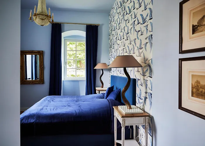 מלון Schloss Alte Rentkammer *